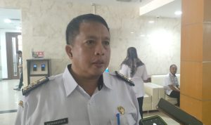 Camat Samboja Barat, Burhanuddin.