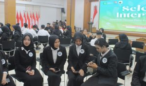 IMG-20231015-WA0006 Suasana seleksi intervie calon Teruna Dara di Ruang Serbaguna Kantor Bupati Kukar.