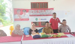 IMG-20231025-WA0024 Pelaksanaan operasi pasar murah yang digelar Disperindag Kukar di Kelurahan Bukit Biru.