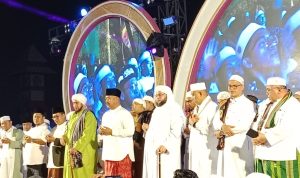 IMG-20231030-WA0017 Jajaran Pemkab Kukar dan para ulama.