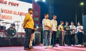 IMG-20231101-WA0006 Bupati Kukar Edi Damansyah di acara malam anugrah insan olahraga dan pemuda.