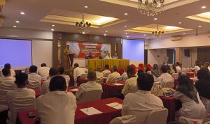 IMG-20231102-WA0035 Suasana pembukaan kegiatan sosialisasi uji kompetensi yang diselenggarakan Disdikbud Kukar.