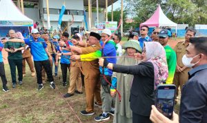 20-Udn bupati memanah