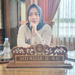 Wakil Ketua I DPRD Kutai Timur, Asti Mazar.