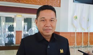 IMG-20231209-WA0104 Joni, Ketua DPRD Kutim.