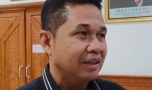 IMG-20231210-WA0030 Joni, Ketua DPRD Kutim.