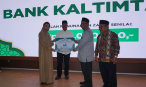 Bupati Kutai Kartanegara (Kukar) Edi Damansyah membuka Kukar Berzakat Tahun 2025