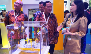 Asisten II Setkab Kutai Kartanegara Ahyani Fadianur Diani menghadiri The 49th Indonesian Petroleum Association Convention & Exhibition (IPA Convex) 2025.
