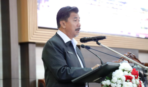 Pemerintah Kabupaten (Pemkab) Kutai Kartanegara (Kukar) melalui Sekretaris Daerah (Sekda) Sunggono, menyampaikan tanggapan terhadap Rancangan Peraturan Daerah (Raperda) pembentukan Tujuh Desa, pada Rapat Paripurna DPRD Kukar Ke-9.