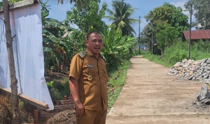 Kades Loa Raya, Martin