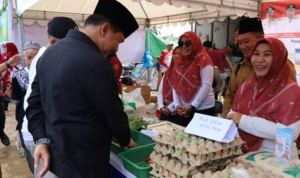 kegiatan Ketahanan Pangan gelar Gerakan Pangan Murah (GPM) dalam rangka menekan inflasi di Kukar