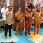 Riyandi beserta jajaran Pemkab Kukar lainnya.